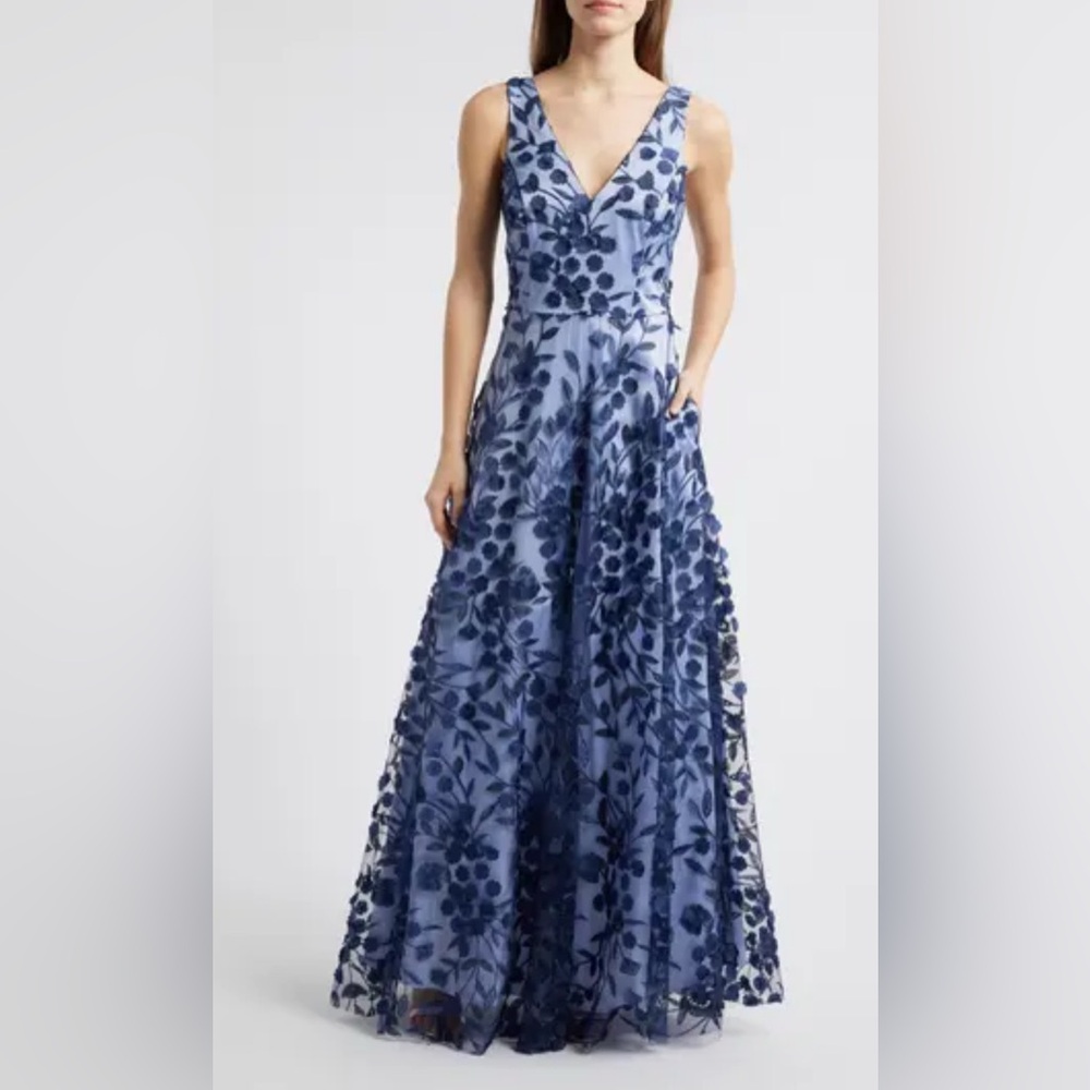 Eliza J Navy Lace Illusion V-Neck Gown with Pockets Size 12